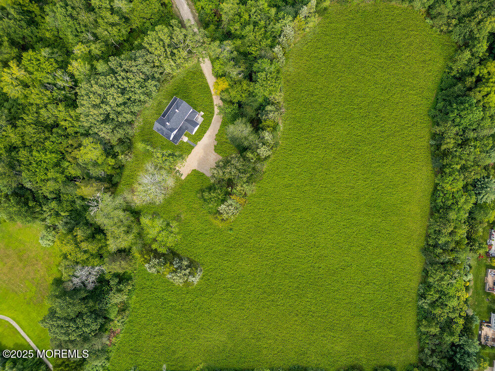 393 North County Line Road Jackson, NJ 08527 - Photo 10 of 21