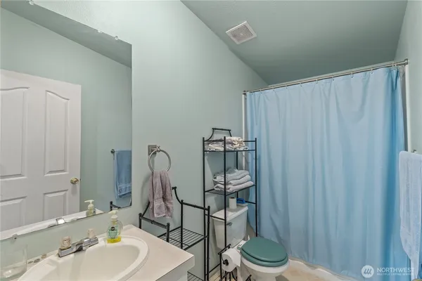 $375,000 | 1614 West Martin Street, Elma, WA 98541