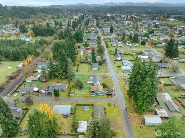 $375,000 | 1614 West Martin Street, Elma, WA 98541