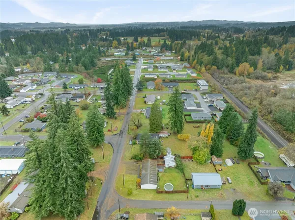 $375,000 | 1614 West Martin Street, Elma, WA 98541