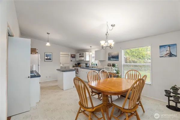 $375,000 | 1614 West Martin Street, Elma, WA 98541