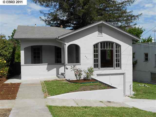 641 Lake Avenue Rodeo, CA 94572 - Photo 1 of 1