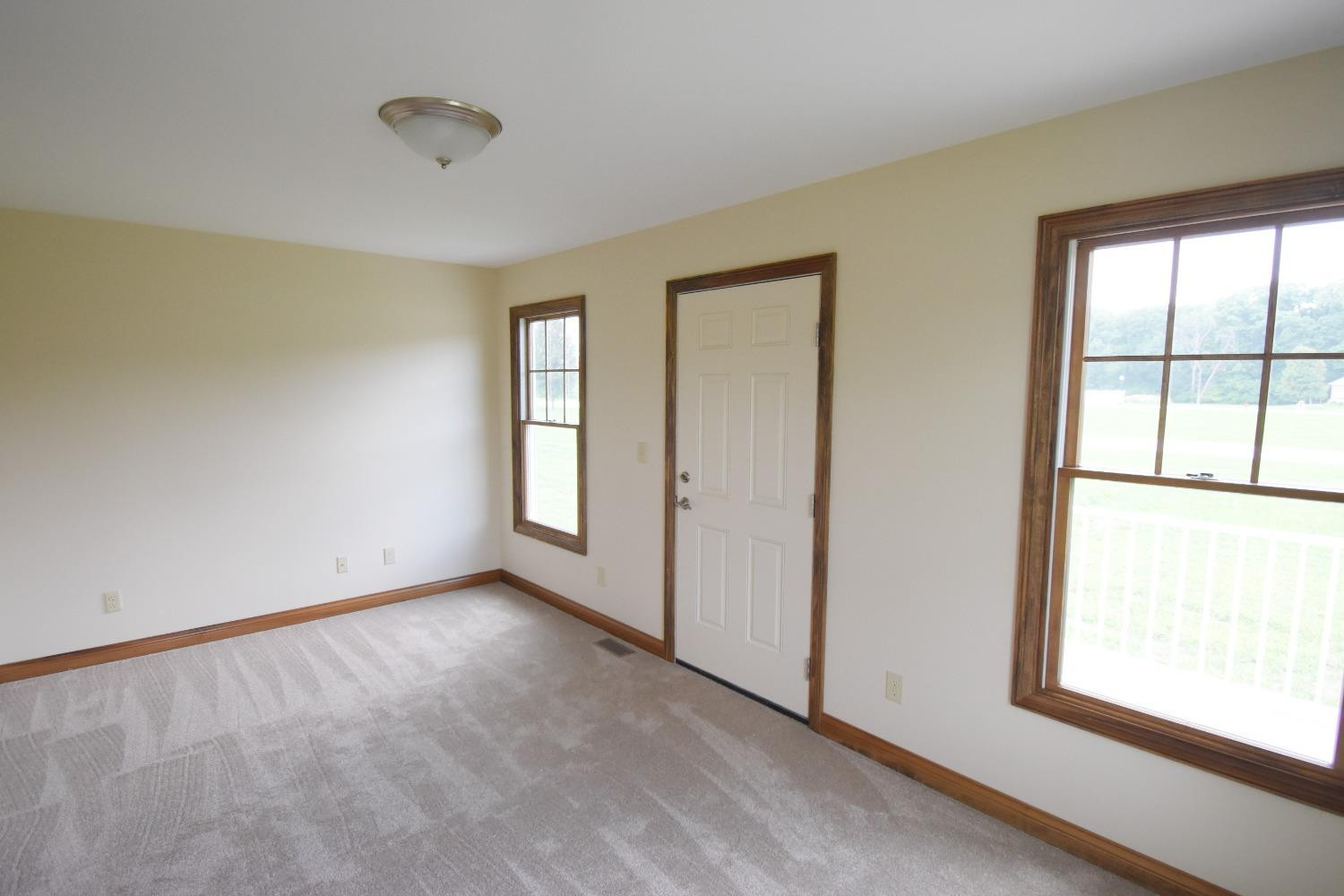 322 Sunset Drive Rensselaer, IN 47978 - Photo 11 of 37 1500x1000