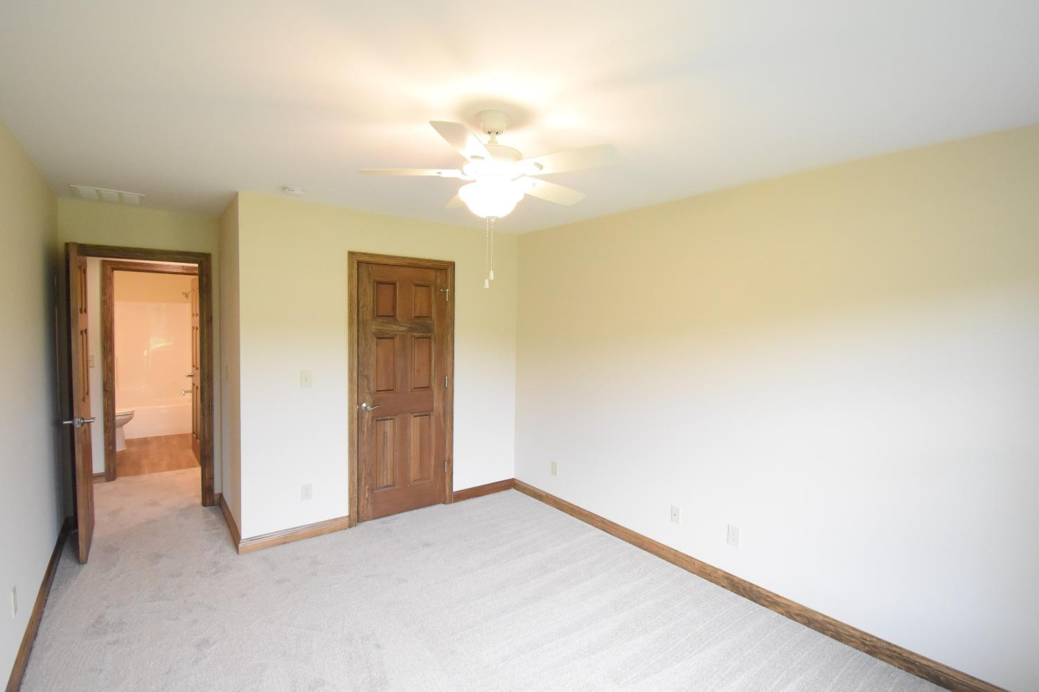 322 Sunset Drive Rensselaer, IN 47978 - Photo 16 of 37 1500x1000