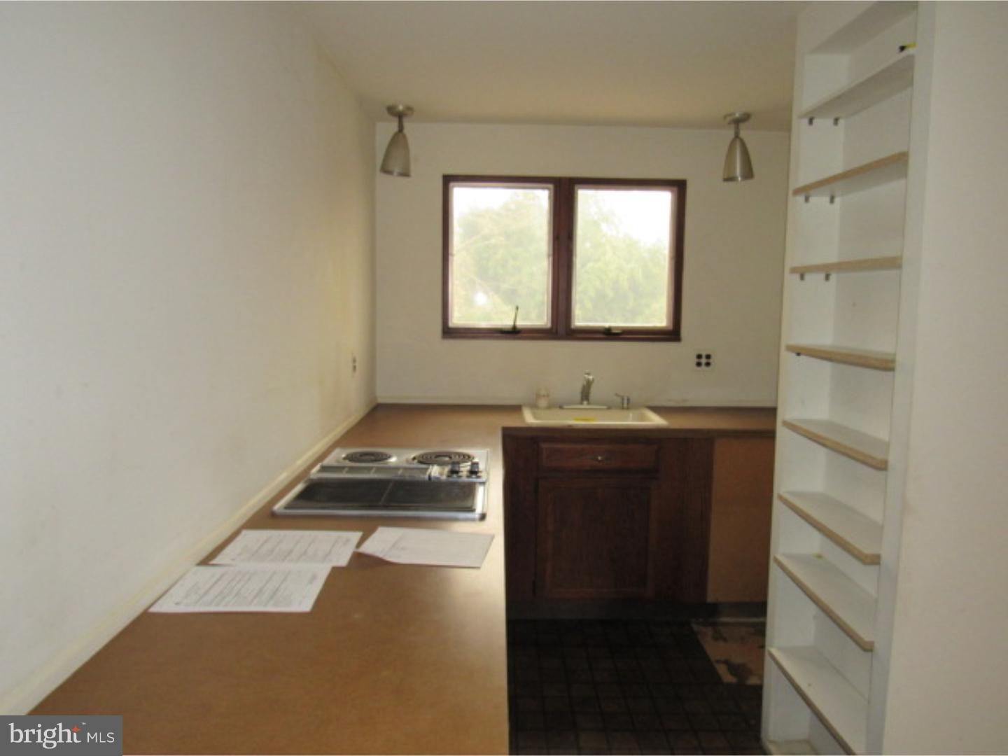 6979 Guilford Road Upper Darby, PA 19082 - Photo 7 of 16