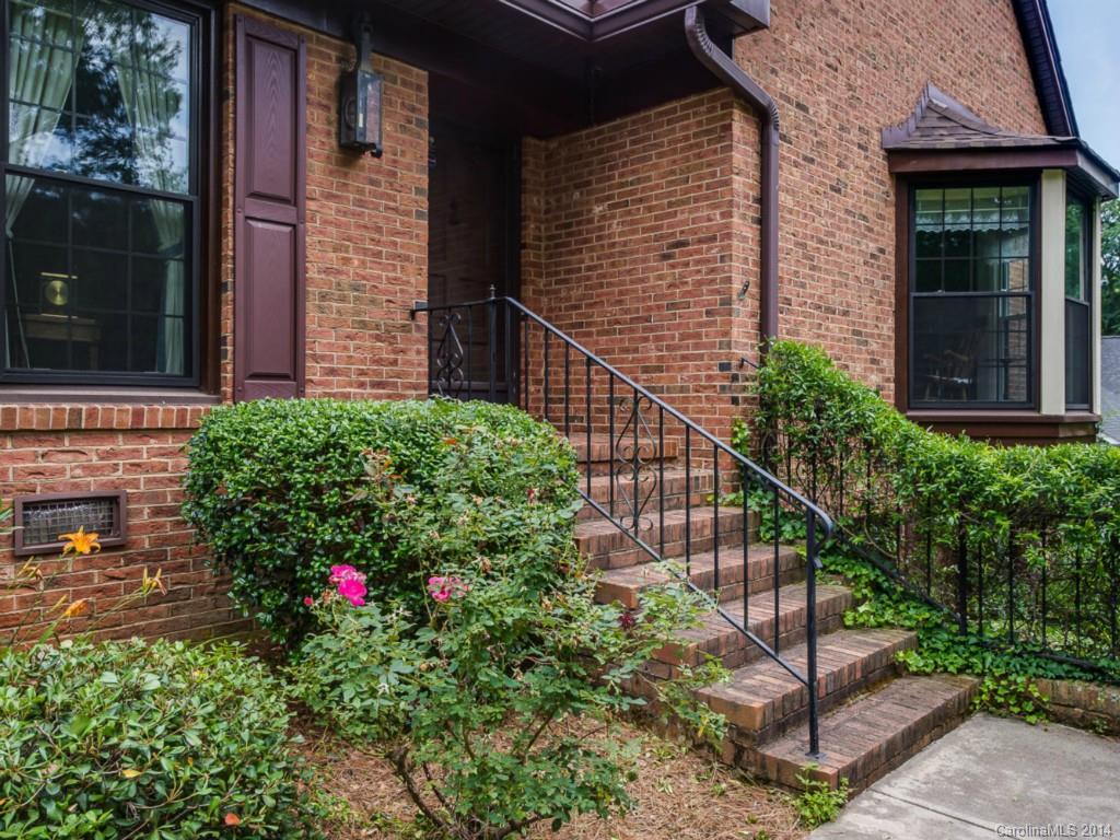409 Whitestone Road Charlotte, NC 28270 - Photo 2 of 18 a plant that is in front of a house