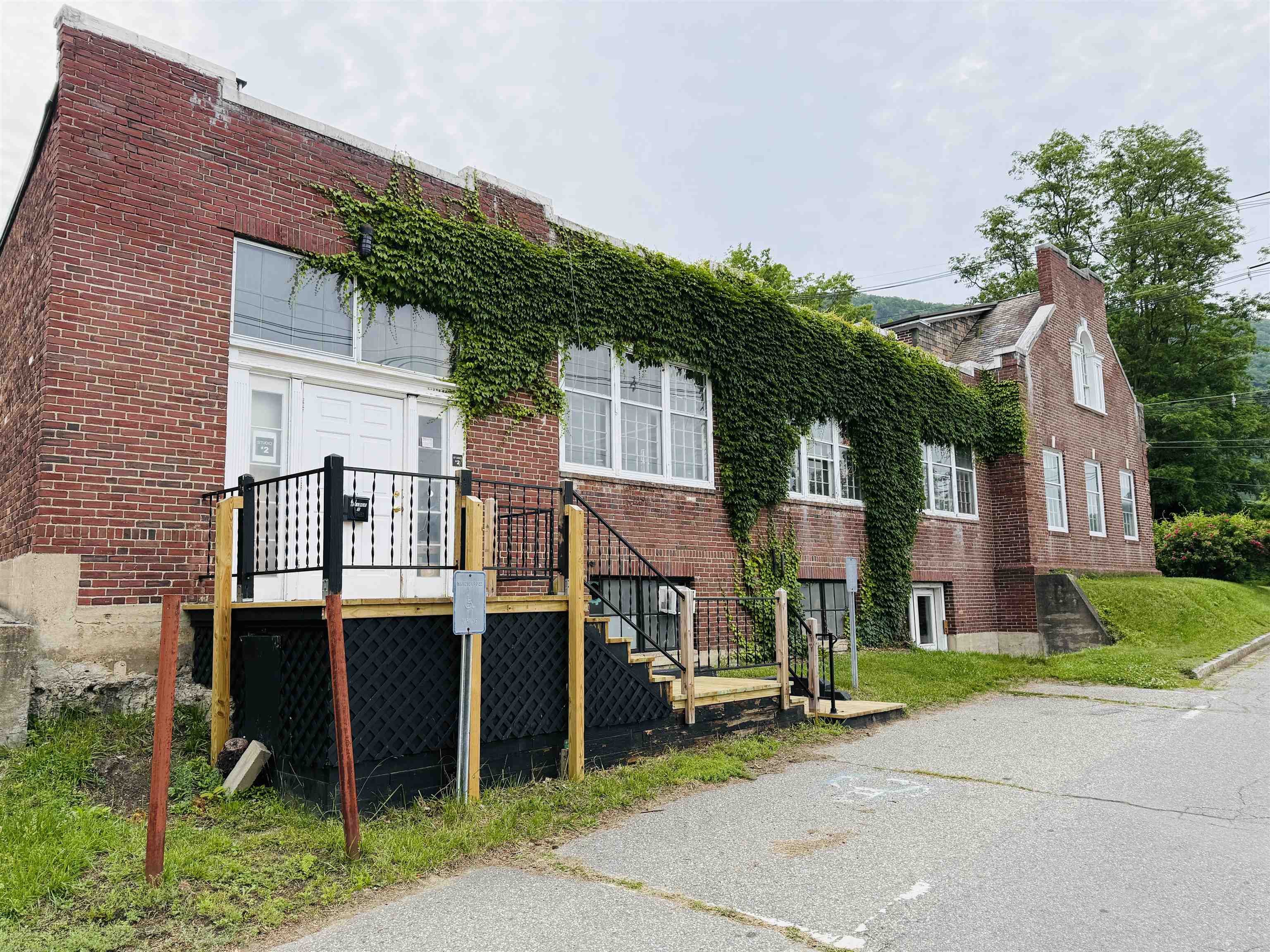 18 Bridge Street Rockingham, VT 05101 - Photo 5 of 27