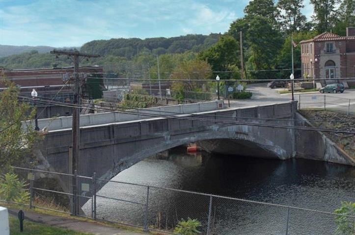 18 Bridge Street Rockingham, VT 05101 - Photo 10 of 27