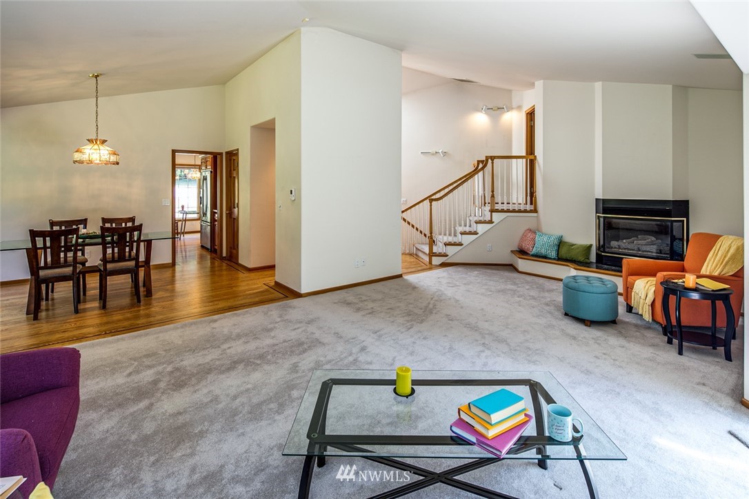 2395 Burk Road Blaine, WA 98230 - Photo 5 of 25