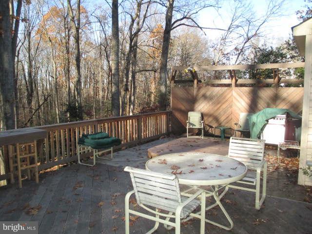 2020 Adams Hill Road Vienna, VA 22182 - Photo 5 of 30 Exterior (Rear)