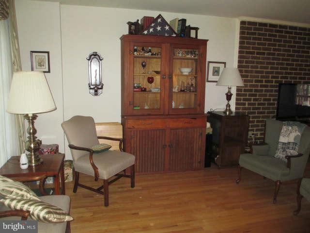 2020 Adams Hill Road Vienna, VA 22182 - Photo 9 of 30 Family Room