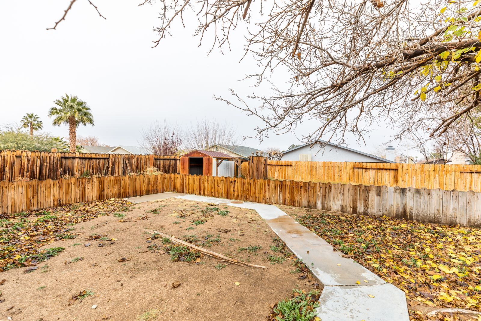 320 East Upjohn Avenue Ridgecrest, CA 93555 - Photo 23 of 23 a view of large yard with a fountain