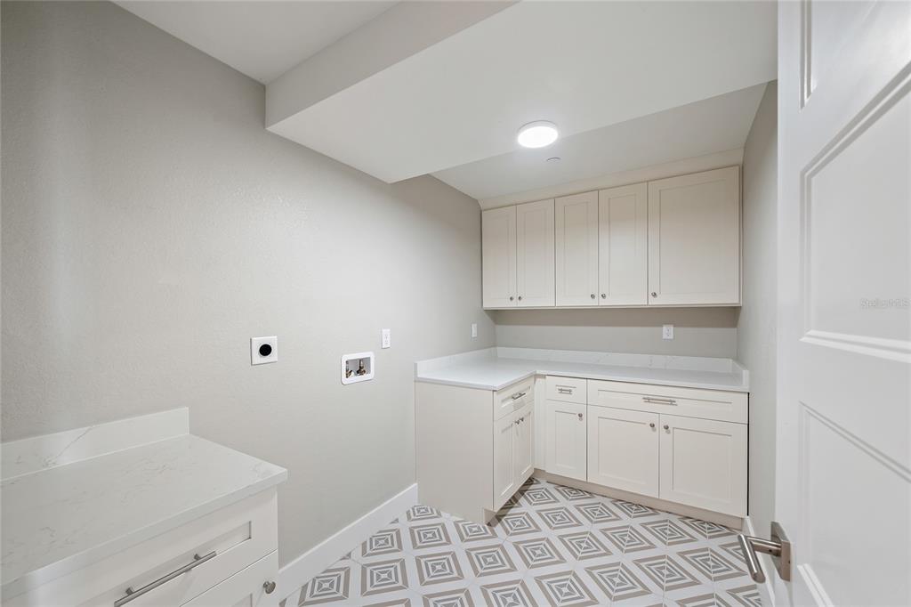 14048 Gulf Boulevard, Unit 402 Madeira Beach, FL 33708 - Photo 25 of 37