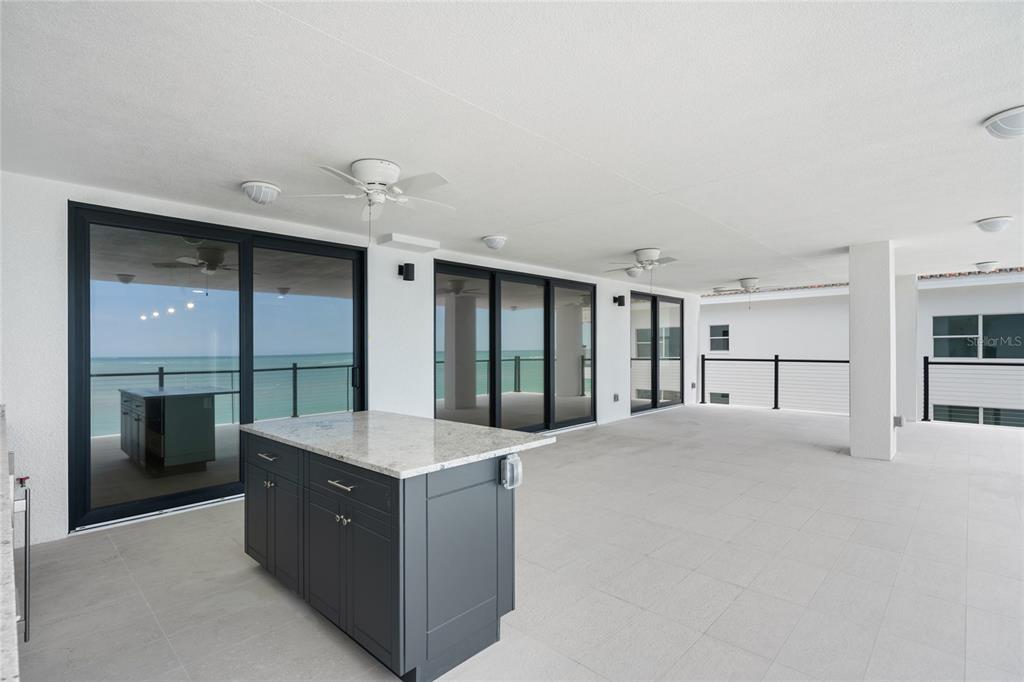 14048 Gulf Boulevard, Unit 402 Madeira Beach, FL 33708 - Photo 29 of 37