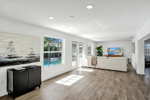 $1,650,000 | 4240 Northeast 28th Avenue, Fort Lauderdale, FL 33308
