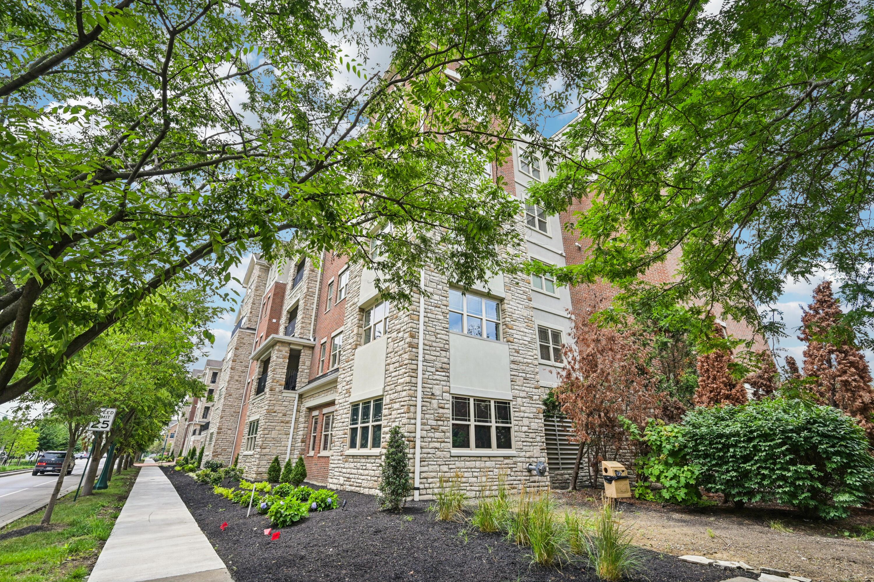 3175 Tremont Road, Unit 215 Columbus, OH 43221 - Photo 64 of 66 64-print-Tremont Rd-2207-922