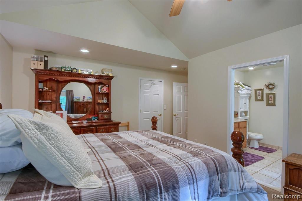 29098 Crawford Road Romulus, MI 48174 - Photo 22 of 38