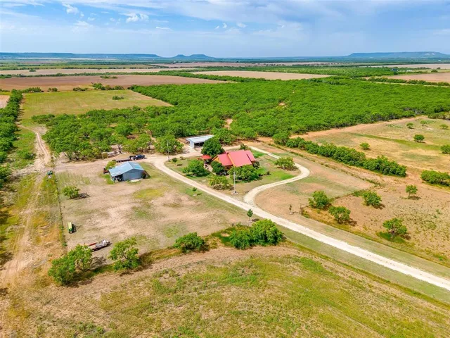 $1,000,000 | 981 County Road 177, Lawn, TX 79530
