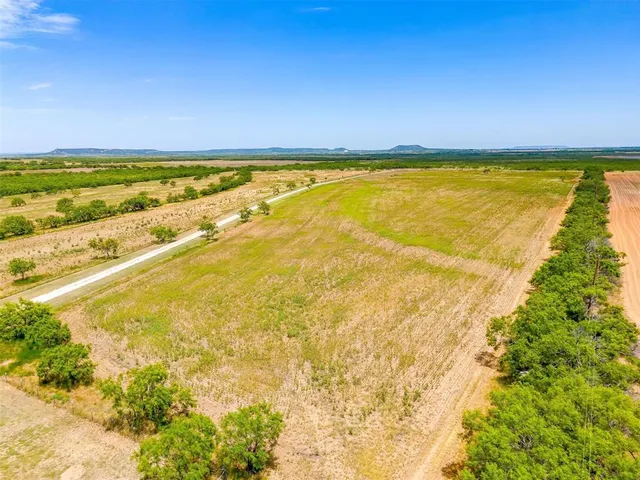 $1,000,000 | 981 County Road 177, Lawn, TX 79530