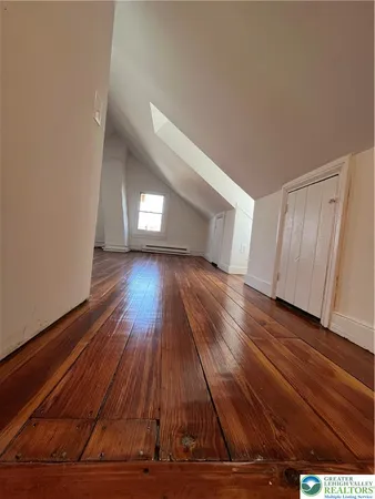 $2,295 | 1214 Spruce Street, Easton, PA 18042