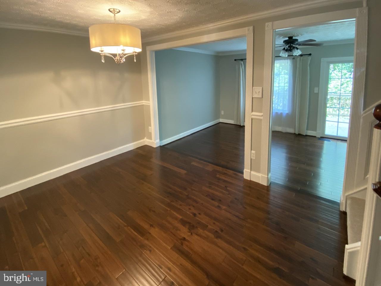 10964 Harpers Square Court Reston, VA 20191 - Photo 11 of 34 Dining room w/chair rails & crown moulding