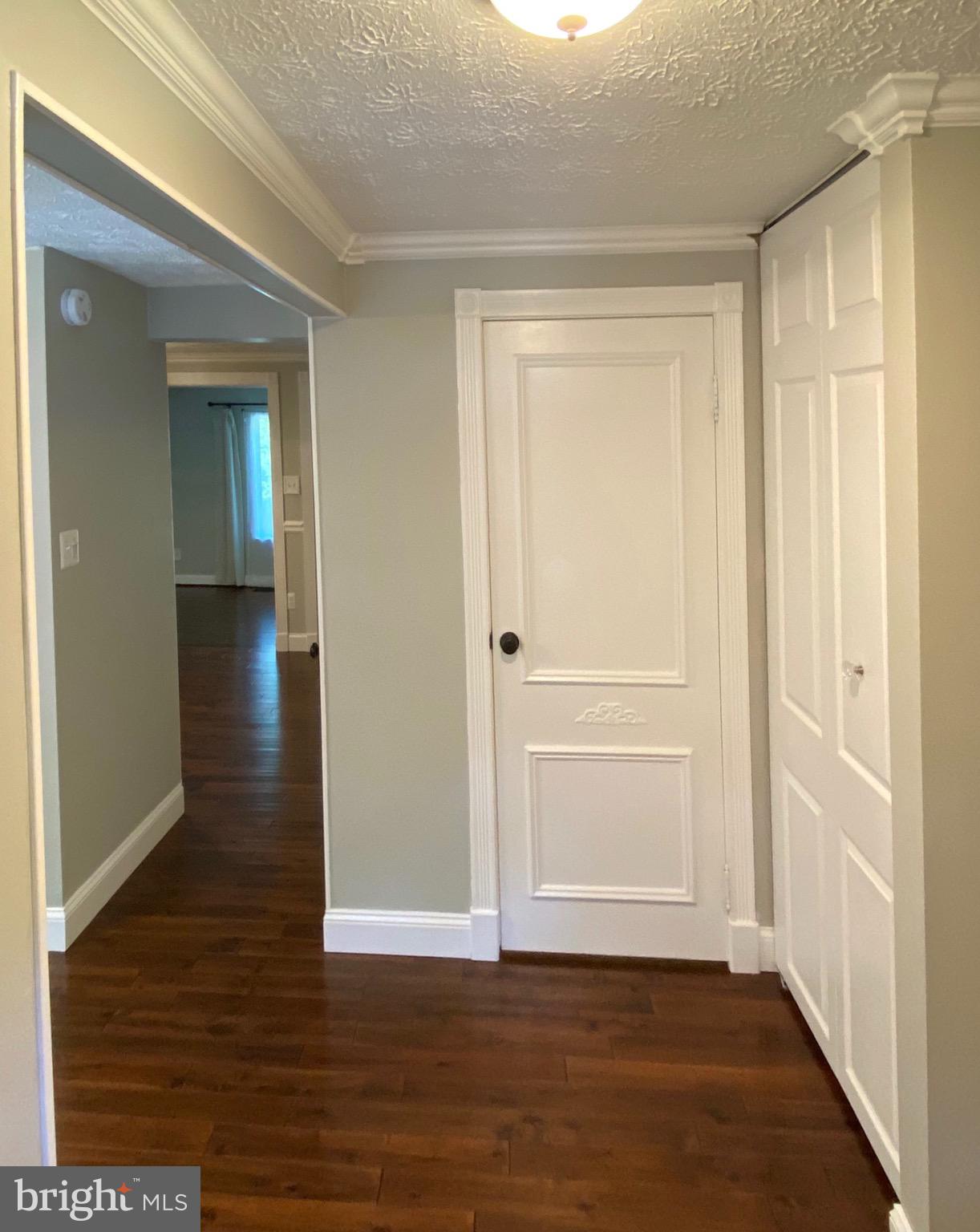 10964 Harpers Square Court Reston, VA 20191 - Photo 5 of 34 Powder room just ahead