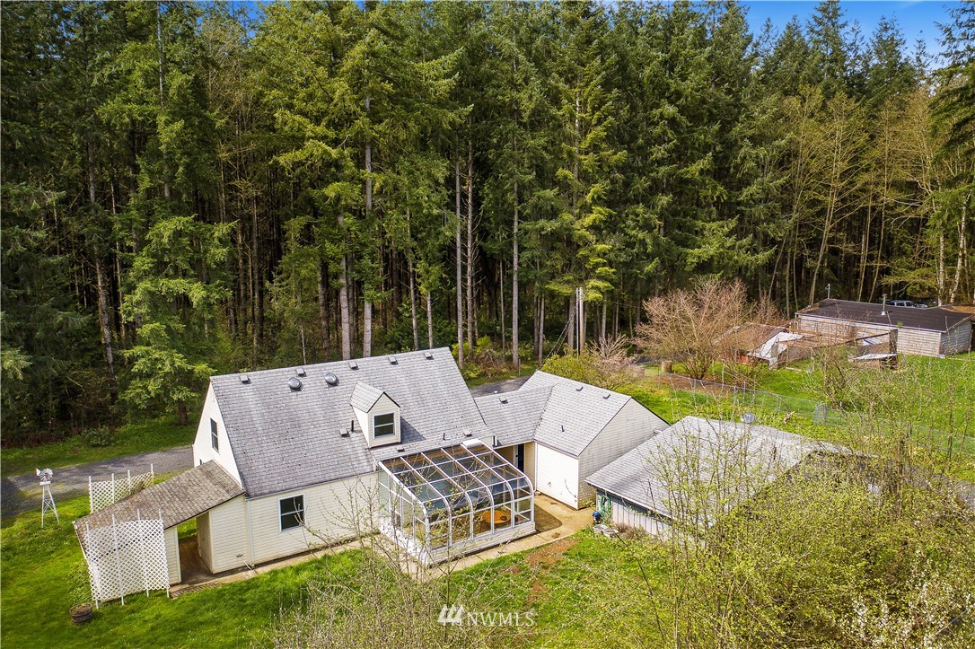 372 Dluhosh Road Onalaska, WA 98570 - Photo 4 of 25 Gallery Image 4