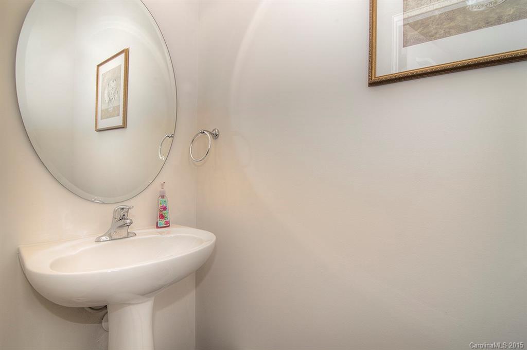 10837 Greenhead View Road, Unit 72 Charlotte, NC 28262 - Photo 13 of 24 Gallery Image 13