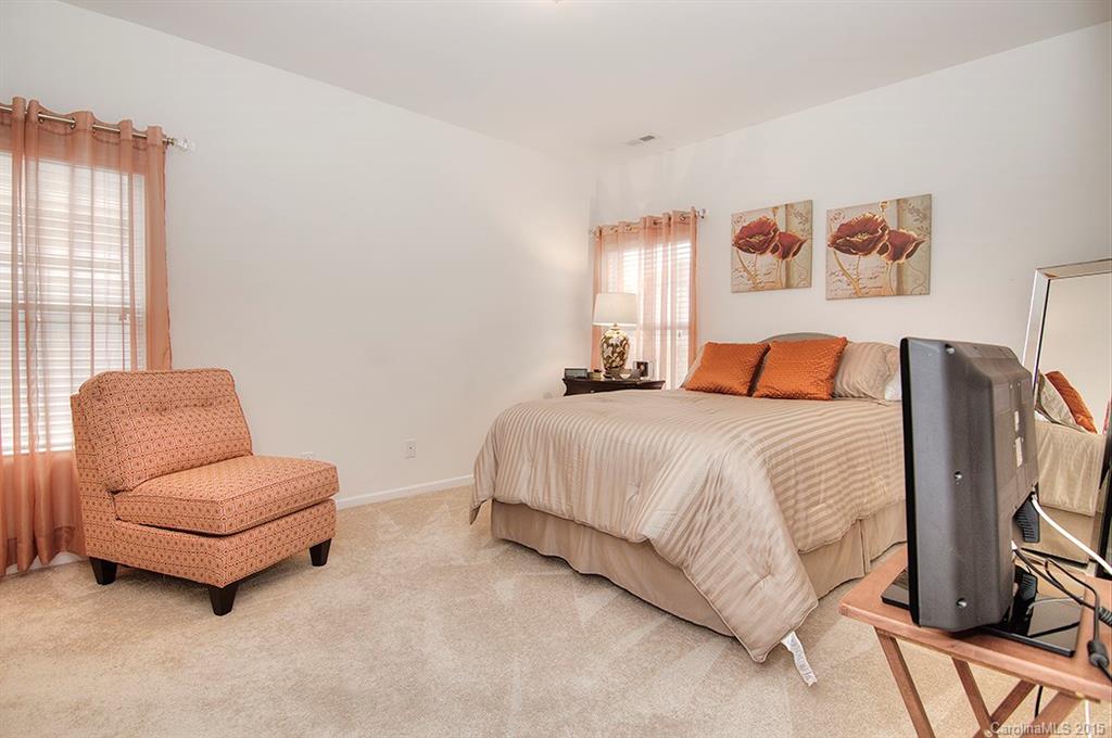 10837 Greenhead View Road, Unit 72 Charlotte, NC 28262 - Photo 14 of 24 Gallery Image 14
