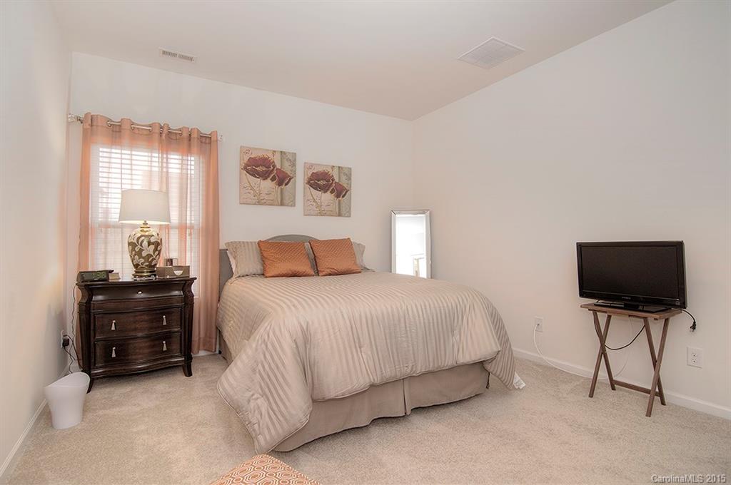 10837 Greenhead View Road, Unit 72 Charlotte, NC 28262 - Photo 15 of 24 Gallery Image 15