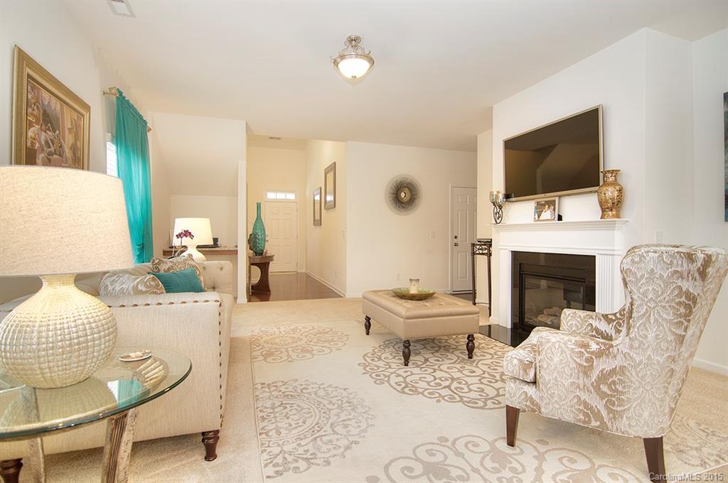 10837 Greenhead View Road, Unit 72 Charlotte, NC 28262 - Photo 6 of 24 Gallery Image 6