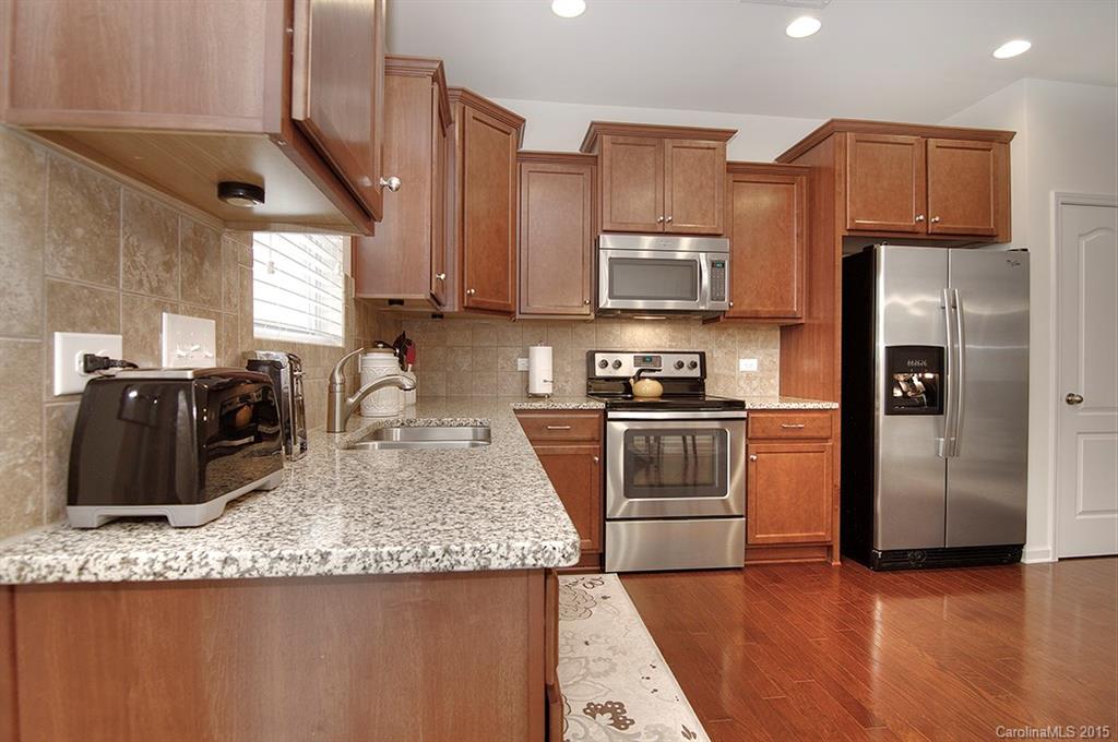 10837 Greenhead View Road, Unit 72 Charlotte, NC 28262 - Photo 9 of 24 Gallery Image 9