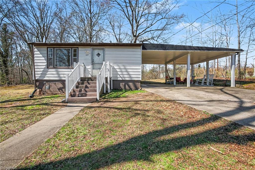 503 Cedar Street Eden, NC 27288 - Photo 3 of 25