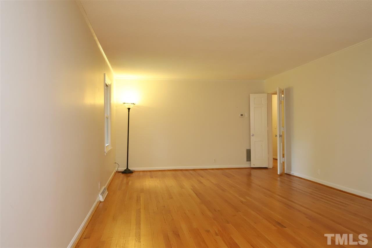 3909 Hope Valley Road Durham, NC 27707 - Photo 5 of 27 Gallery Image 5