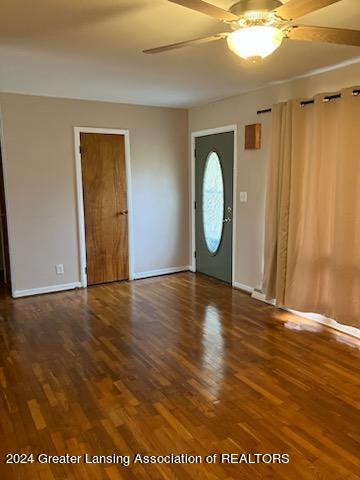 6439 Bishop Road Lansing, MI 48911 - Photo 3 of 29 original-C2E67BE3-5FA4-4887-A287-62E5AA3