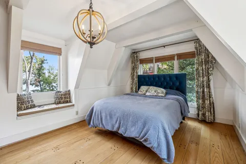 $2,099,000 | 220 Waterview Drive, Hendersonville, TN 37075