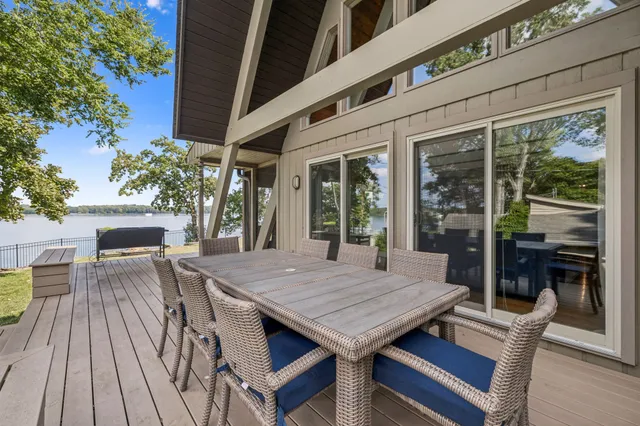 $2,099,000 | 220 Waterview Drive, Hendersonville, TN 37075