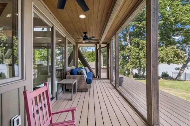 $2,099,000 | 220 Waterview Drive, Hendersonville, TN 37075