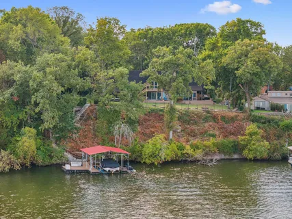 $2,099,000 | 220 Waterview Drive, Hendersonville, TN 37075