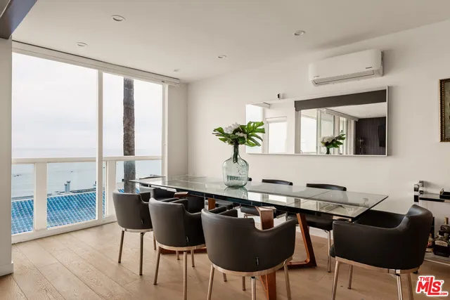 $1,700,000 | 11918 Whitewater Lane, Malibu, CA 90265