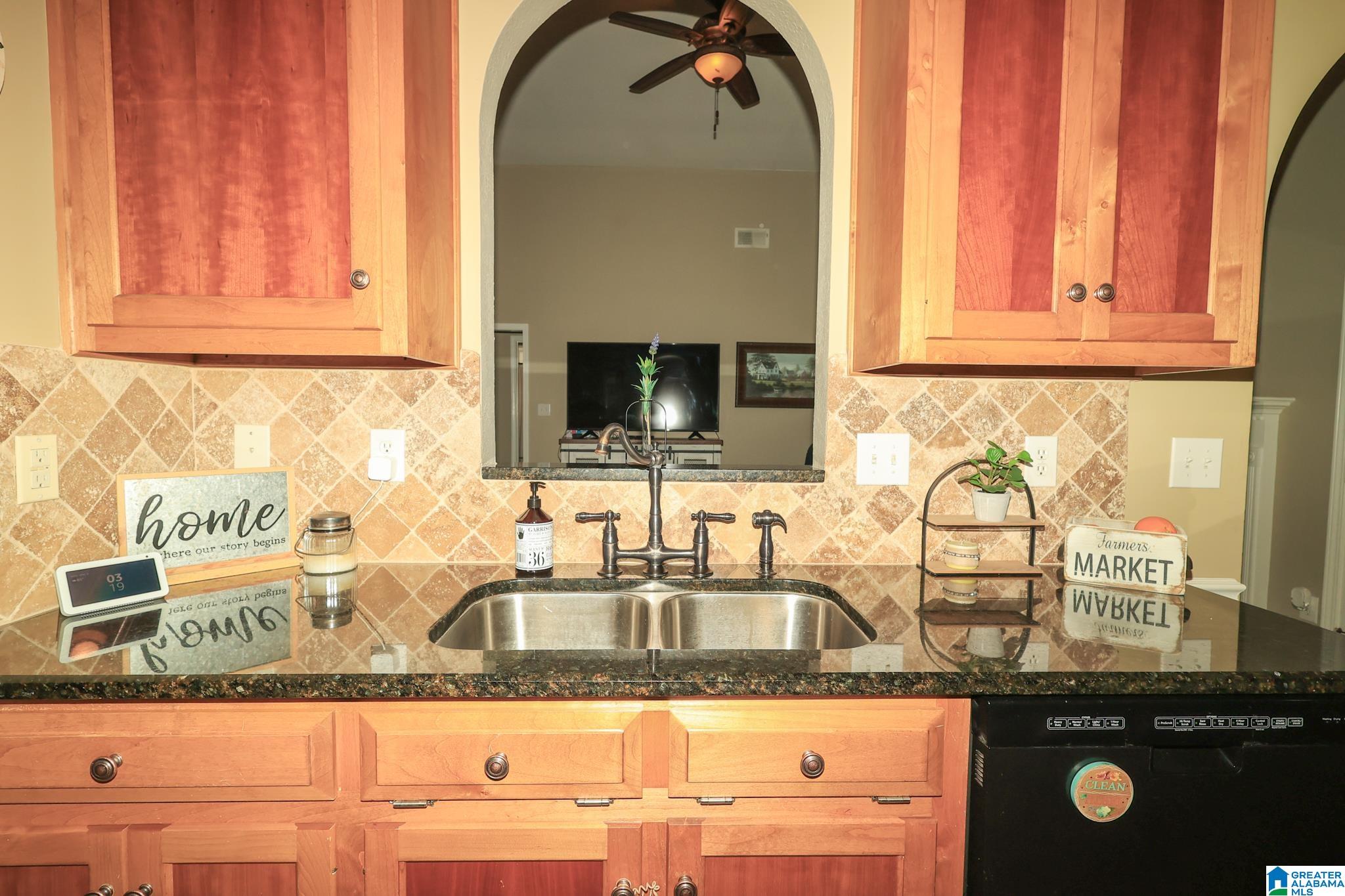 124 Cove Lane Pelham, AL 35124 - Photo 17 of 36