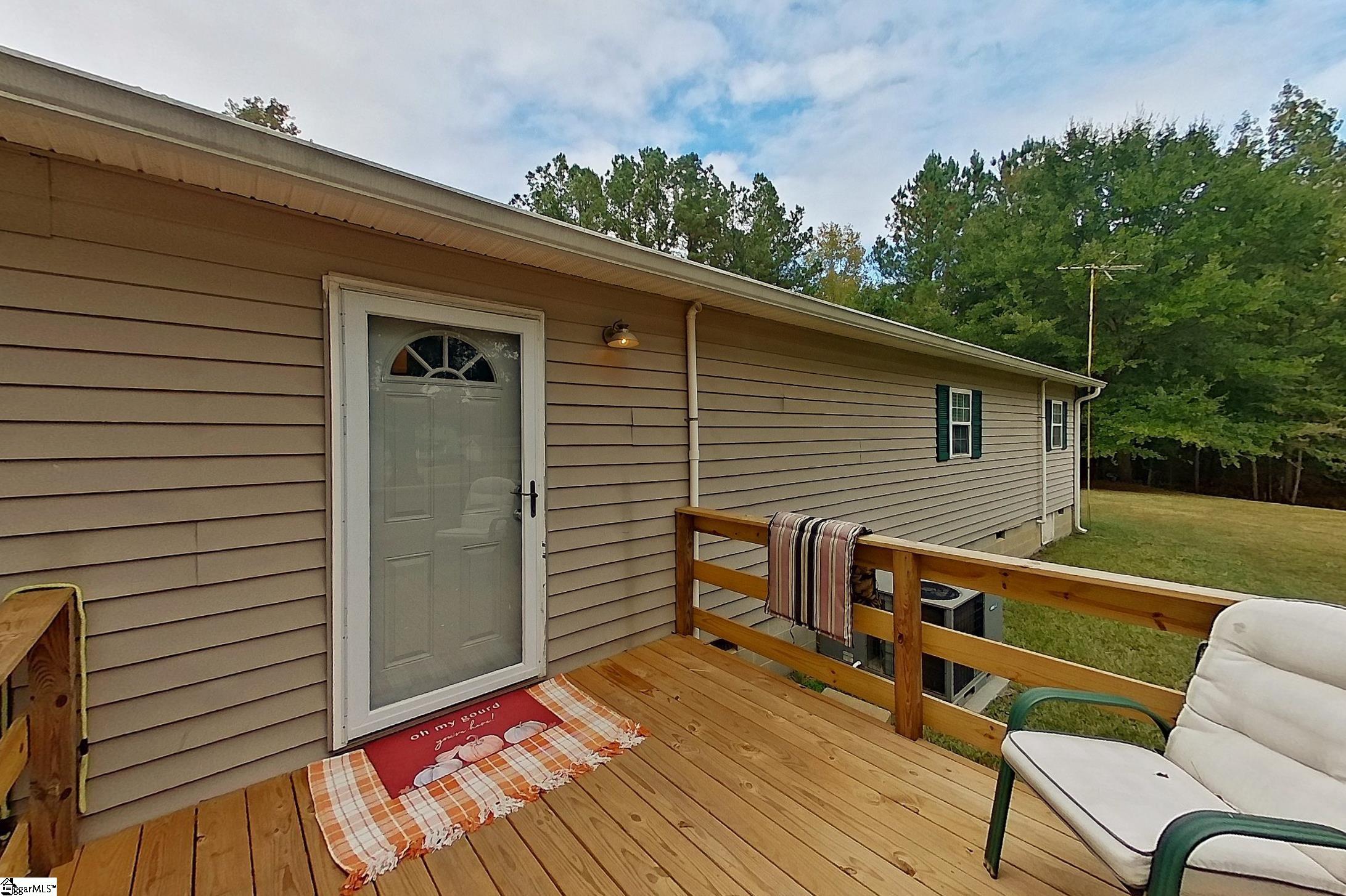 240 Arnold Road Woodruff, SC 29388 - Photo 6 of 18 Gallery Image 6