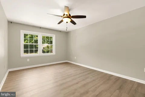 $674,900 | 13005 Emmet Court, Woodbridge, VA 22192
