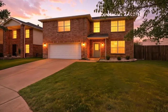 $439,900 | 2021 Bliss Road, Fort Worth, TX 76177