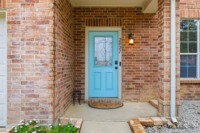 $439,900 | 2021 Bliss Road, Fort Worth, TX 76177