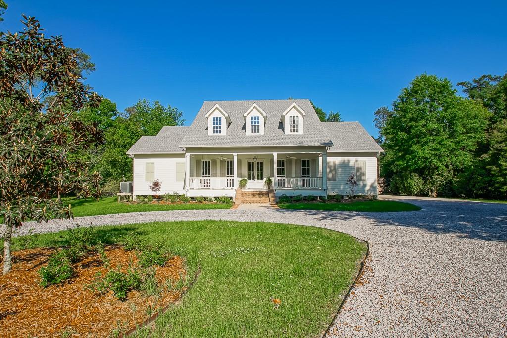 14 Cherokee Lane Covington, LA 70433 - Photo 1 of 40