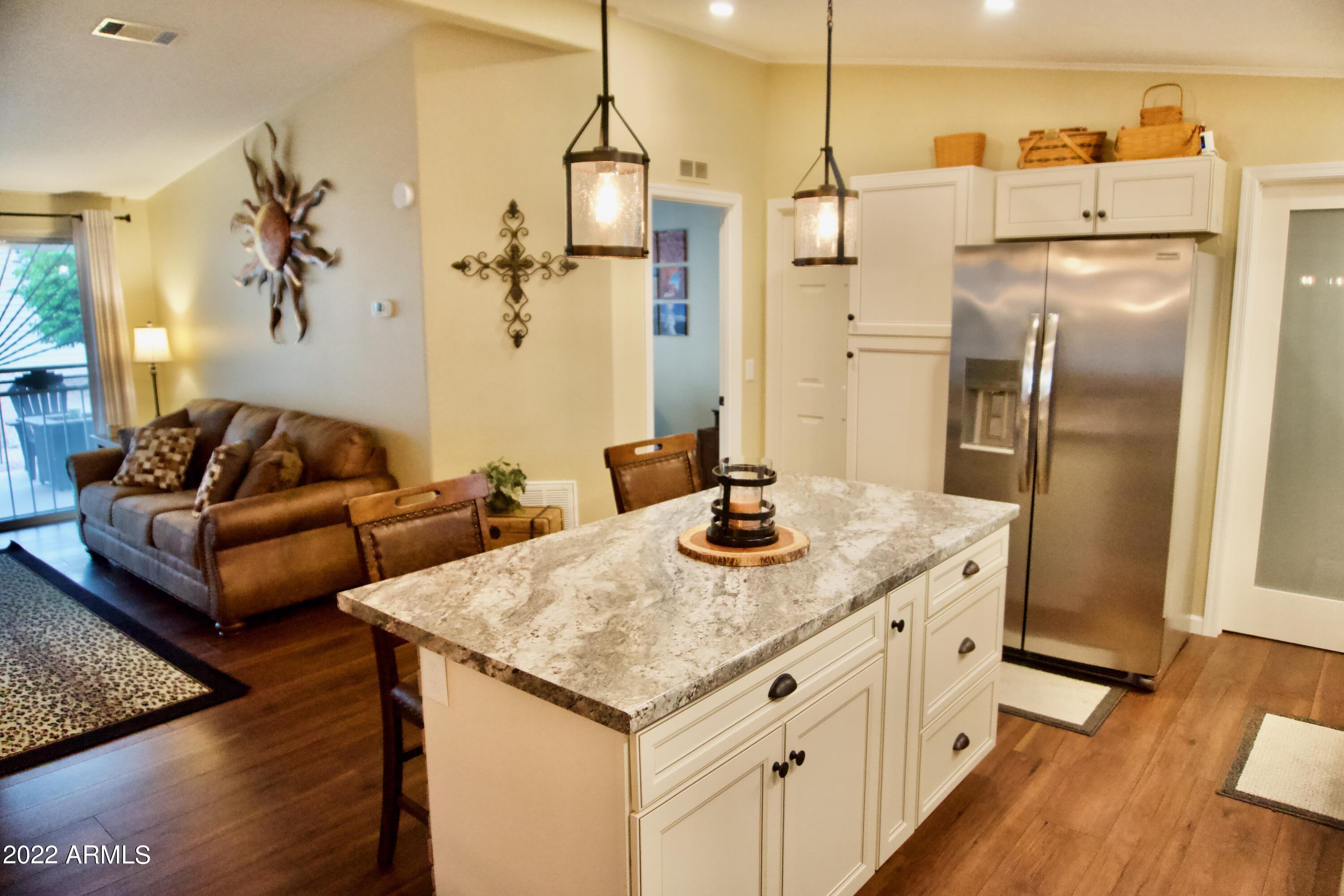 215 North Power Road, Unit 265 Mesa, AZ 85205 - Photo 4 of 30 Kitchen