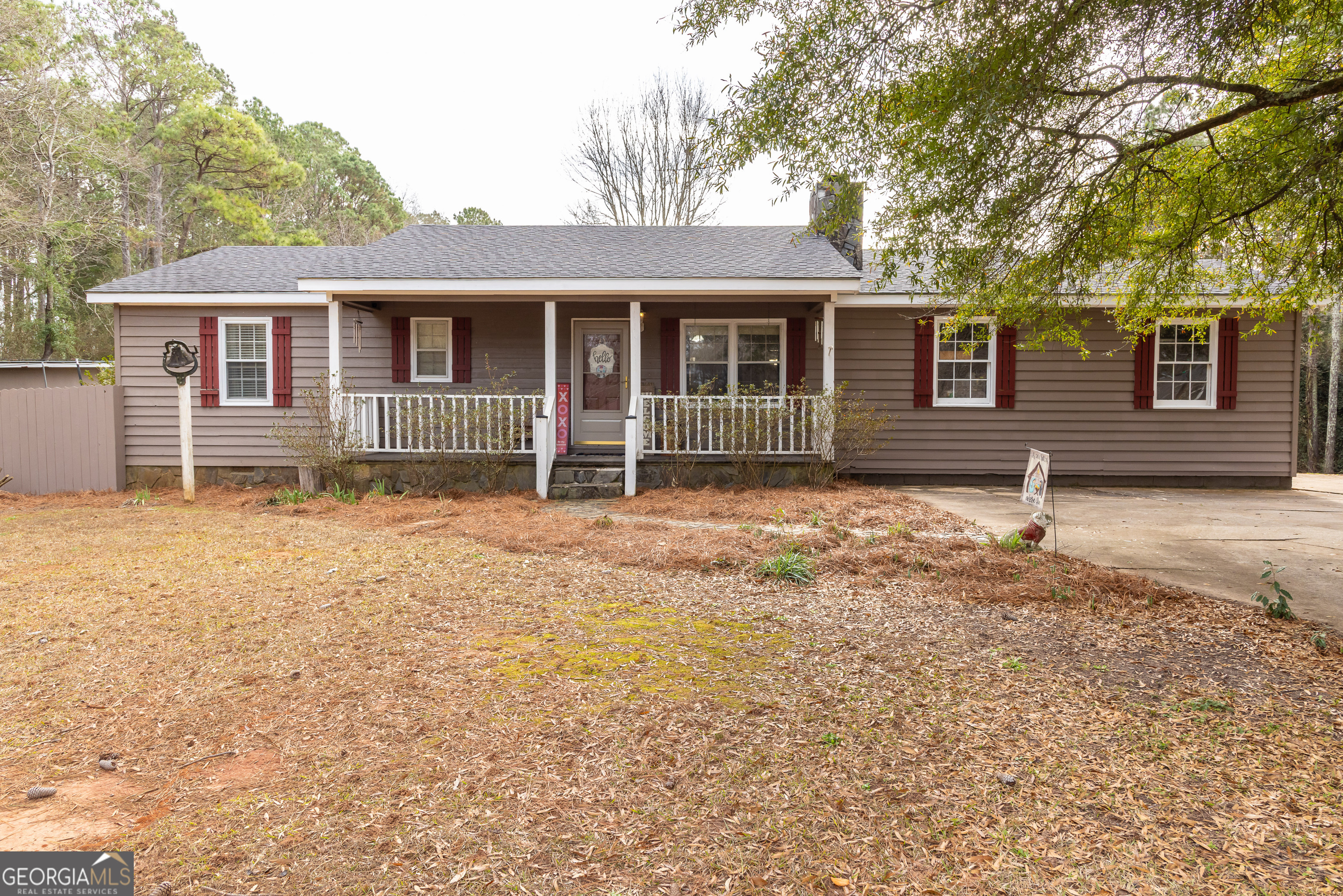 202 Daniel Road Thomaston, GA 30286 - Photo 57 of 112 front view of a house with a yard