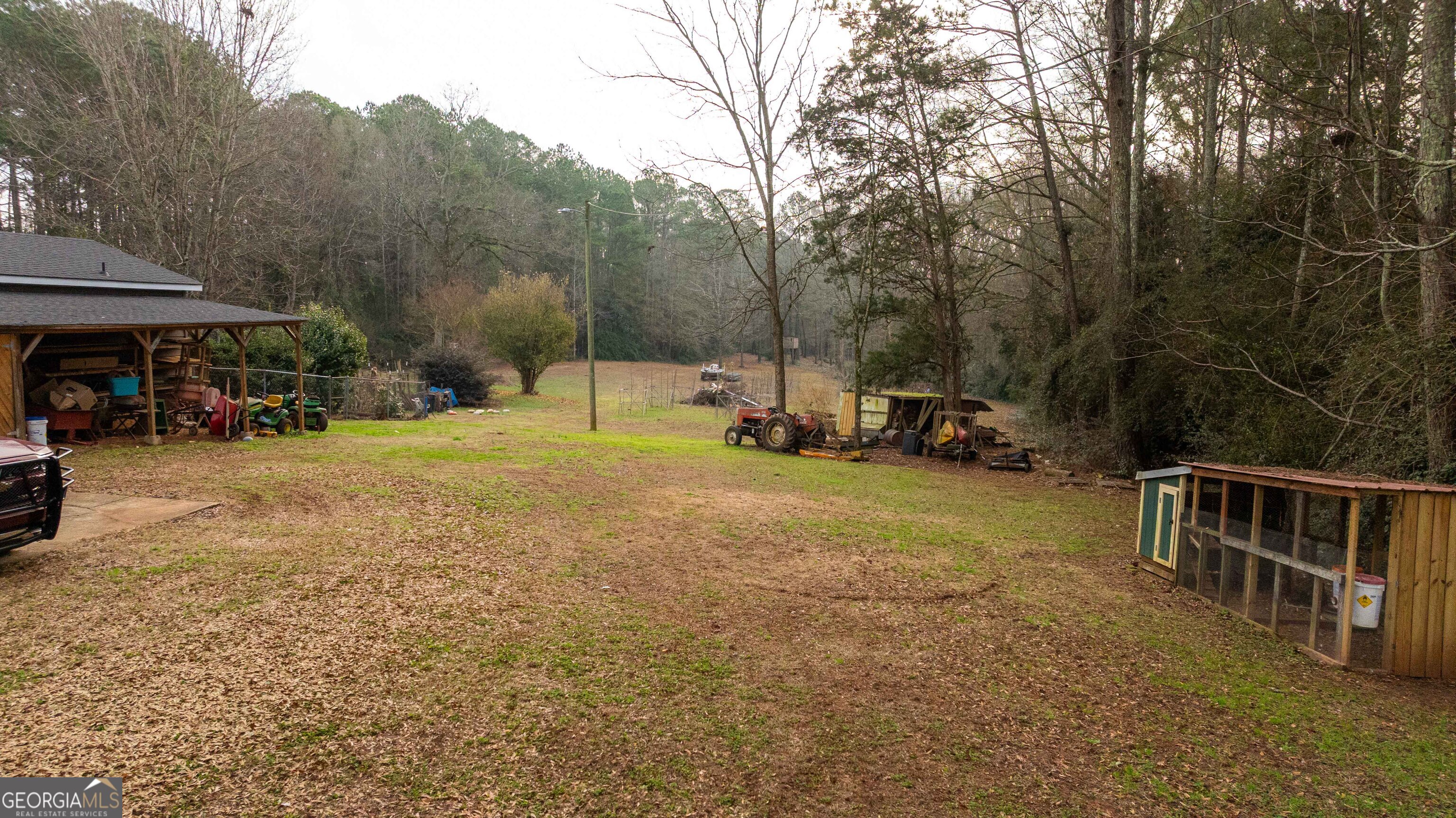 202 Daniel Road Thomaston, GA 30286 - Photo 100 of 112 a view of a street with houses