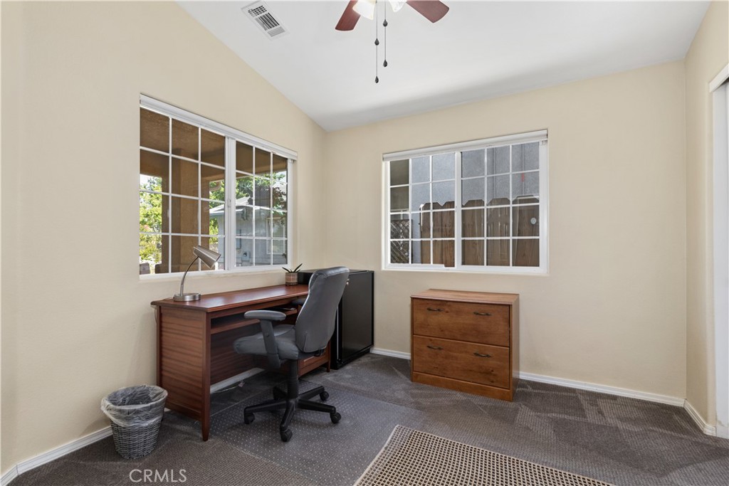 408 Turtle Creek Road Paso Robles, CA 93446 - Photo 20 of 35 a workspace with furniture window and outside view